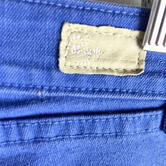 PAIGE | 💙 Blue Faded Denim Low-Rise Short Jean Shorts - Picture 8 of 13